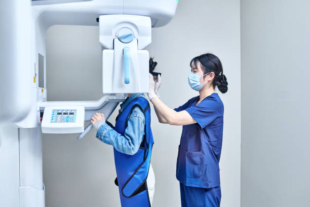 Best Walk-In Emergency Dentist in Pine Manor, FL